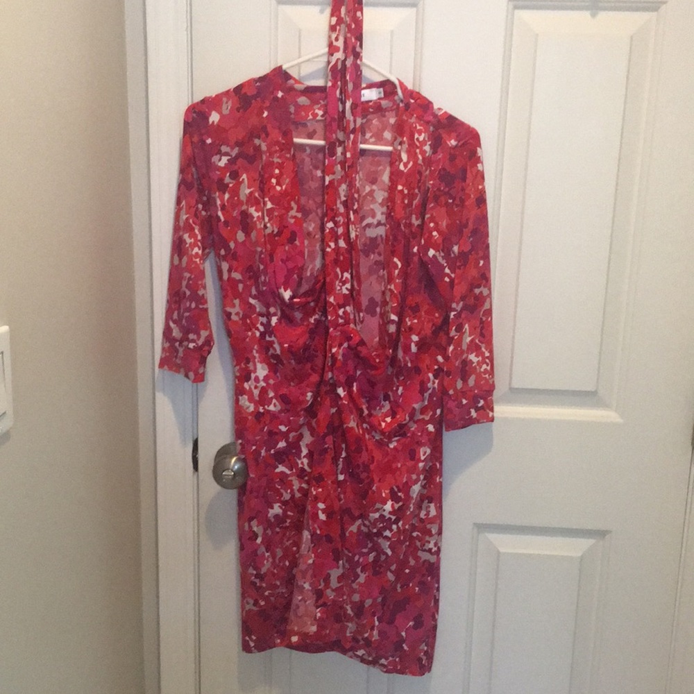 Vintage Style Tropical Print Wrap dress. DVF’s pattern. Size xs to s